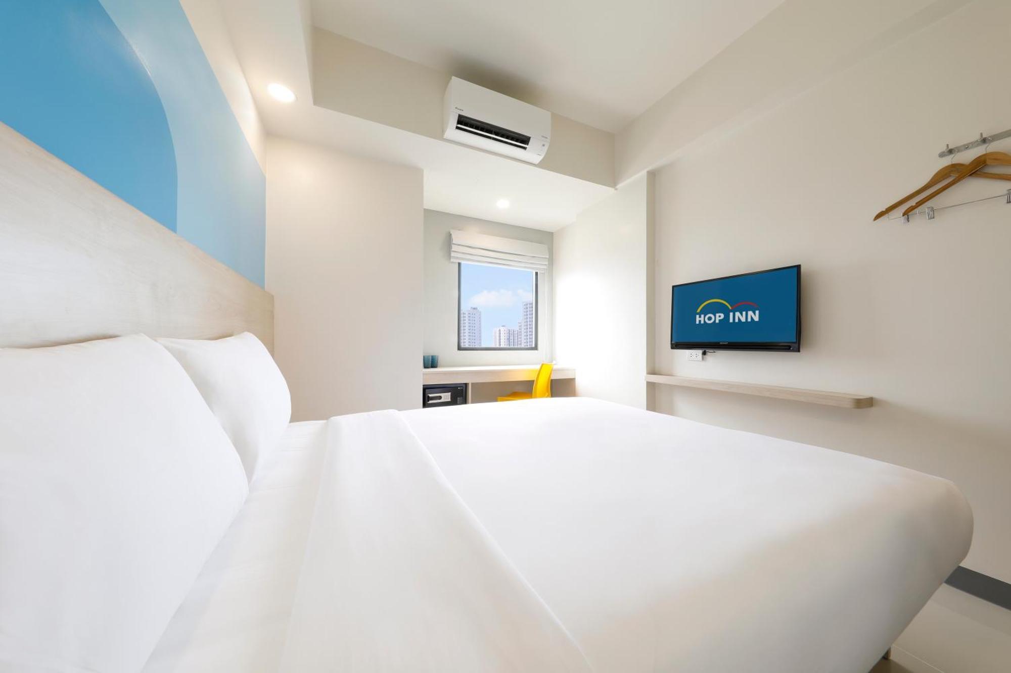 Hop Inn Hotel North Edsa เกซอนซิตี้ ภายนอก รูปภาพ
