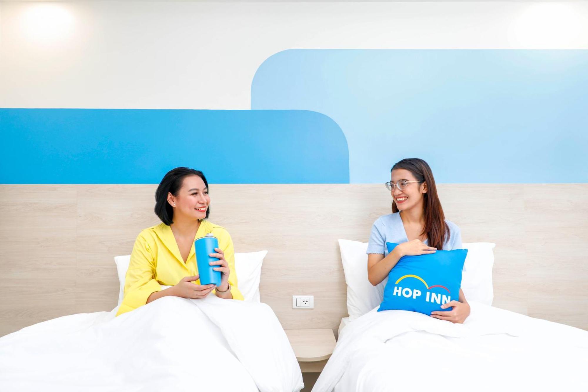 Hop Inn Hotel North Edsa เกซอนซิตี้ ภายนอก รูปภาพ