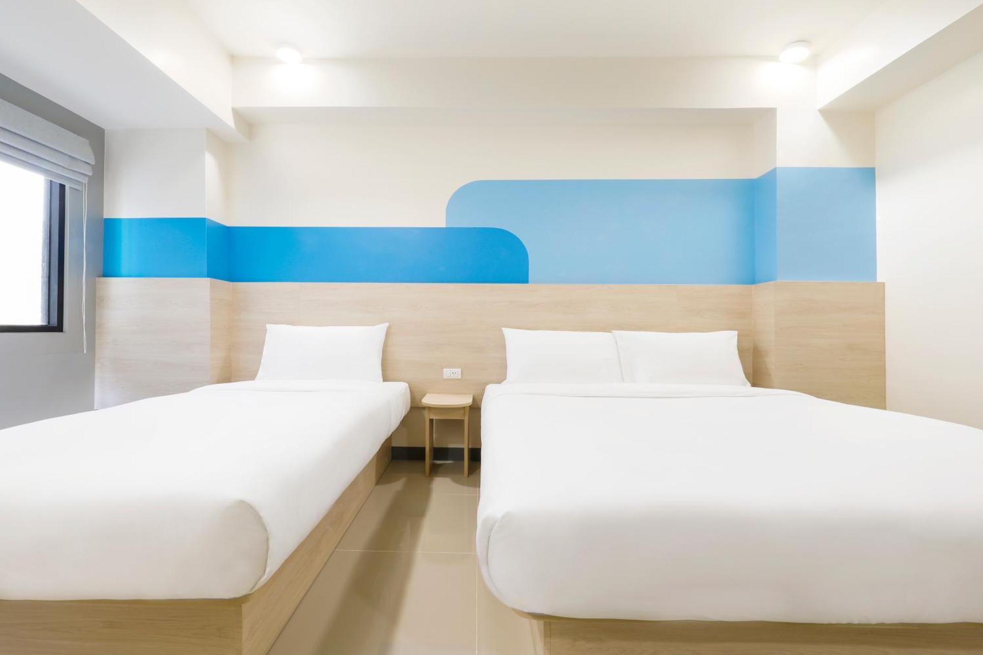 Hop Inn Hotel North Edsa เกซอนซิตี้ ภายนอก รูปภาพ